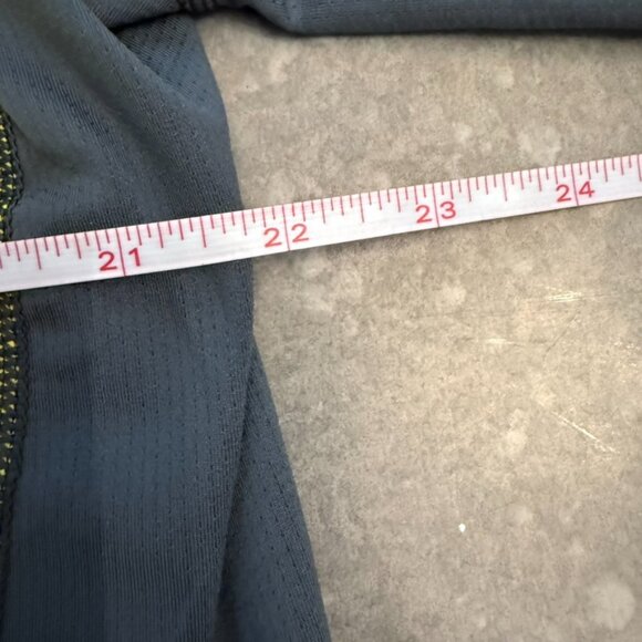 Adidas Yellow & Gray ClimaCool Performance T-Shirt – Size XL - Picture 10 of 11